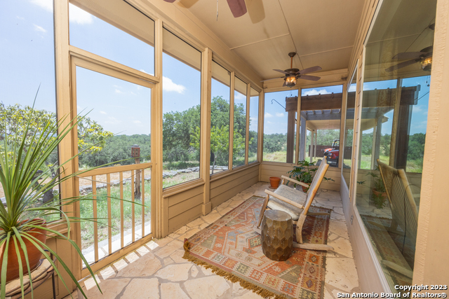 Listing photo id 11 for 440 Private Road 2321