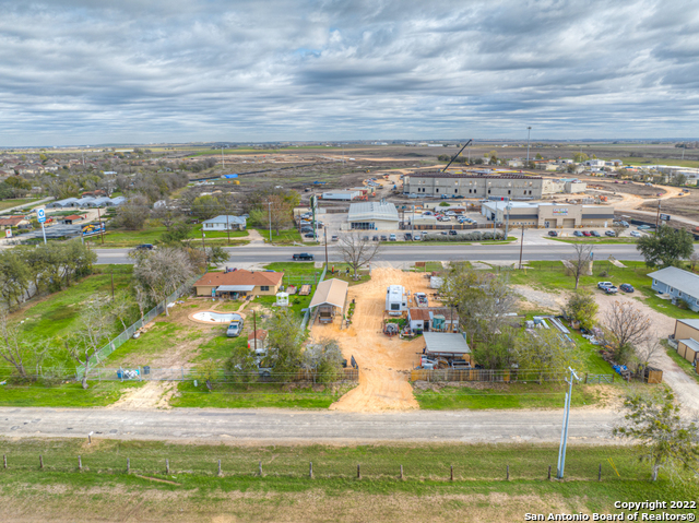 Listing photo id 0 for 1436 State Highway 46 S