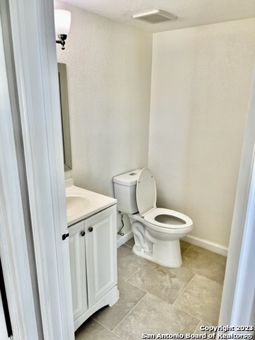 Image 6 of 8 For 7326 Hidden Hills N