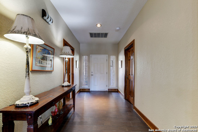 Listing photo id 23 for 850 Bluff Ridge Ct