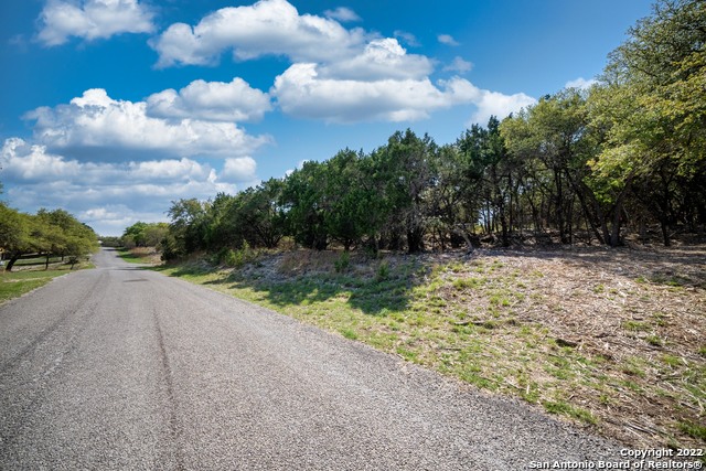 Image 5 of 20 For 1752 Trailridge Dr