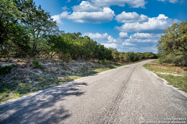 Image 7 of 20 For 1752 Trailridge Dr