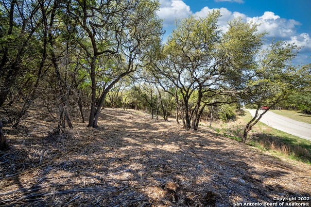 Image 8 of 20 For 1752 Trailridge Dr