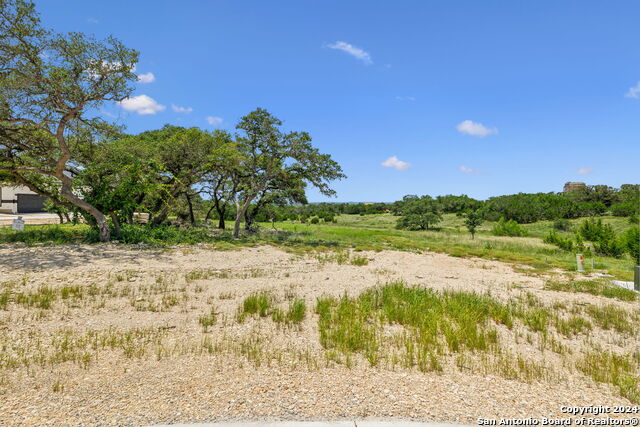 Image 22 of 29 For 34713 Mayer Oaks