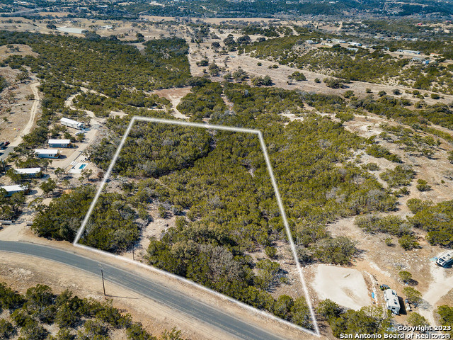 Details for 218 Madrona Dr, Kerrville, TX 78028