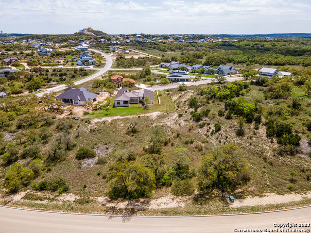 Image 10 of 18 For 23122 Tablerock Way