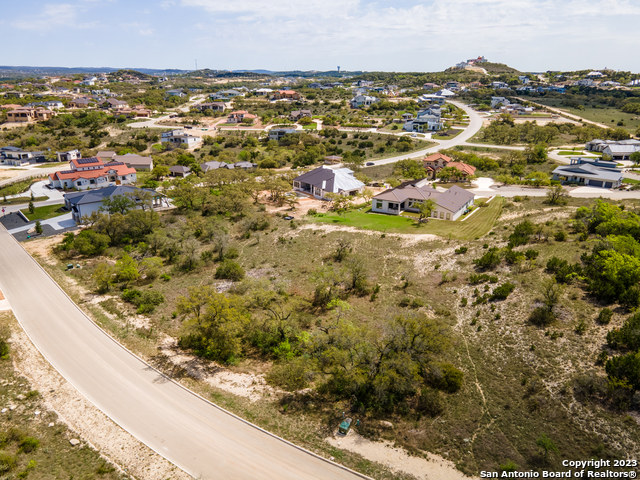 Image 8 of 18 For 23122 Tablerock Way