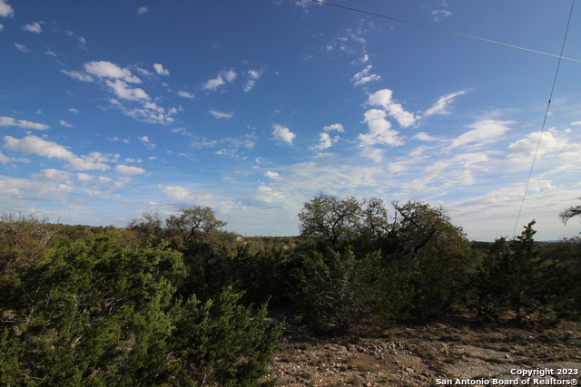 Image 2 of 4 For 225 Magnolia Meadows