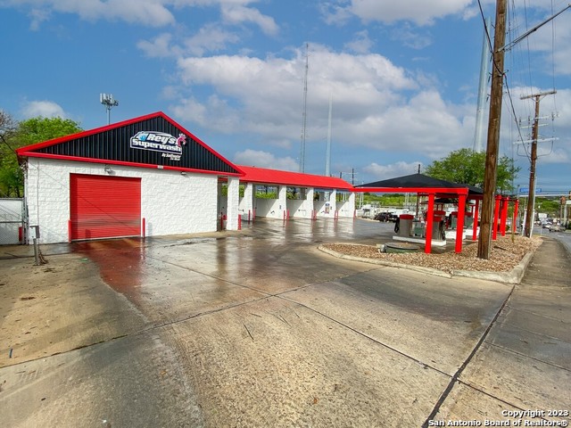 Details for 4950 Evers Rd, San Antonio, TX 78228