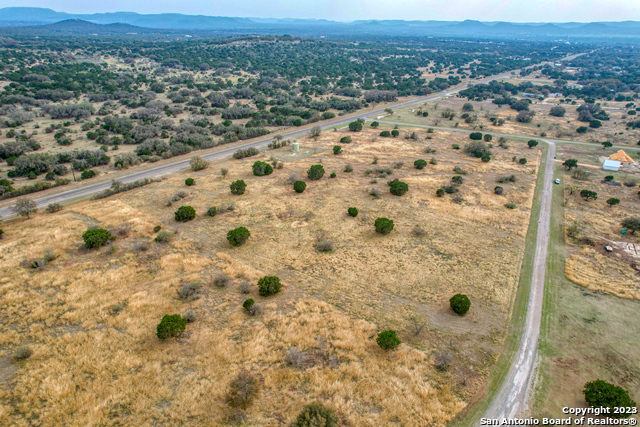 Image 6 of 6 For 19240 Ranch Road 337 W