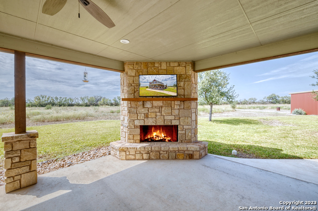 Image 46 of 74 For 2371 Ranch Road 187 N