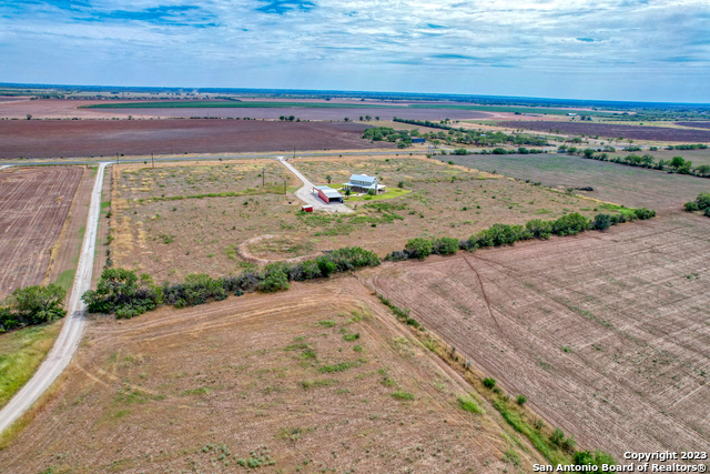 Image 59 of 74 For 2371 Ranch Road 187 N