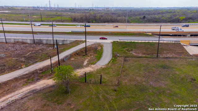 Image 9 of 10 For 8155 Interstate 10 E