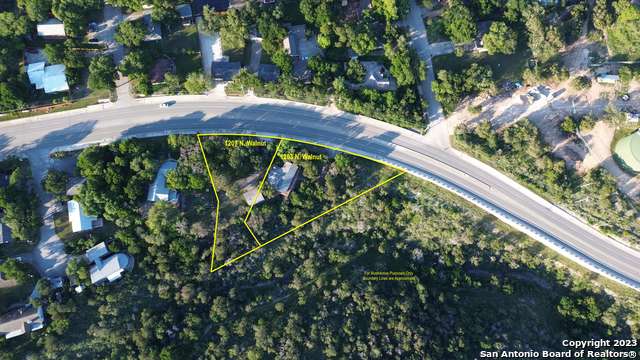 Listing photo id 10 for 1203 Walnut Ave N