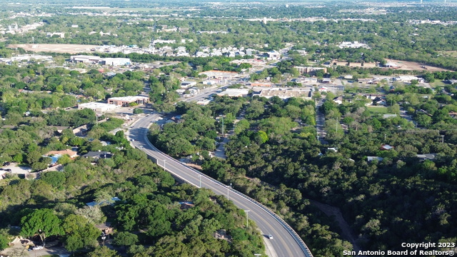 Listing photo id 12 for 1203 Walnut Ave N