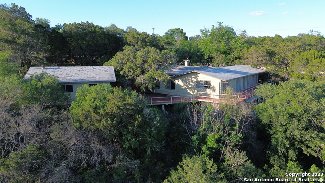 Listing photo id 0 for 1203 Walnut Ave N