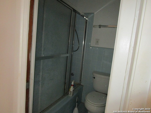 Listing photo id 20 for 1203 Walnut Ave N