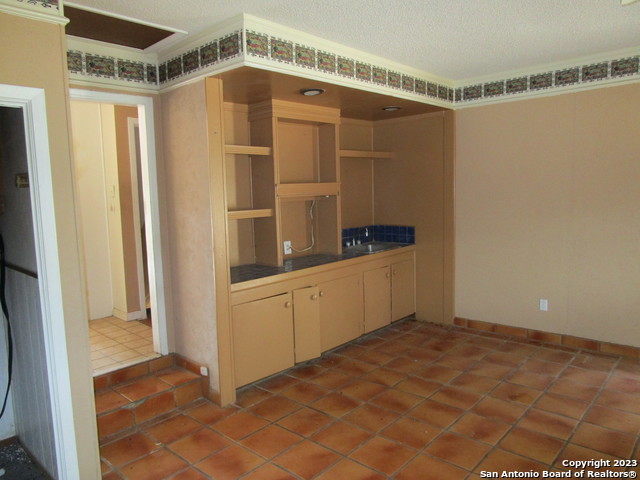 Listing photo id 23 for 1203 Walnut Ave N