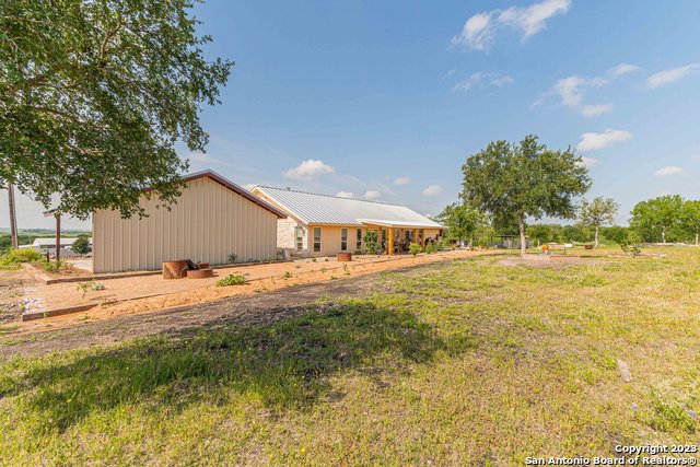 Listing photo id 63 for 2780 Dreibrodt Rd