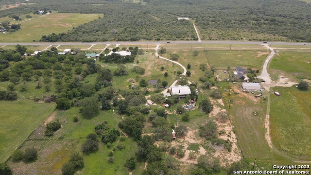 Image 3 of 59 For 8389 Loop 1604 S E