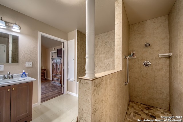 Listing photo id 16 for 10936 Us Hwy 87 W