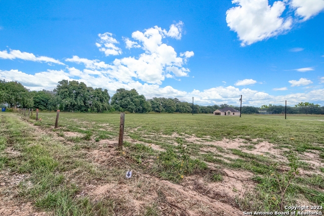 Listing photo id 25 for 10936 Us Hwy 87 W