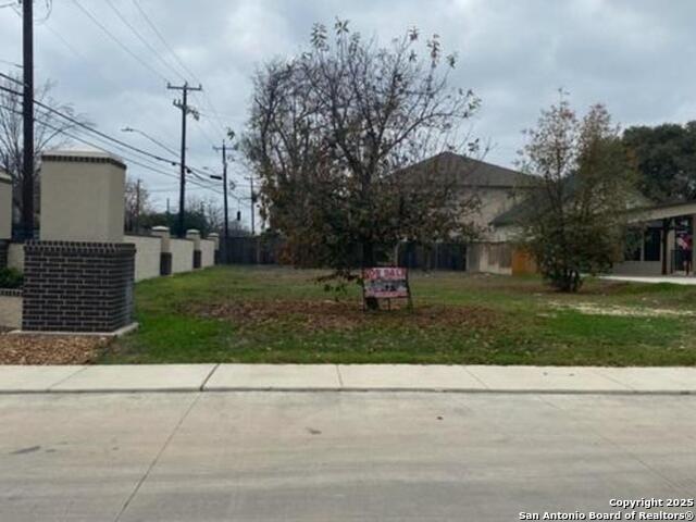 Image 3 of 4 For 7103 Parkside Pl