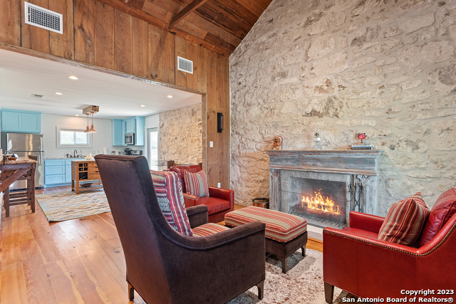 Listing photo id 13 for 5374 County Road 111 S