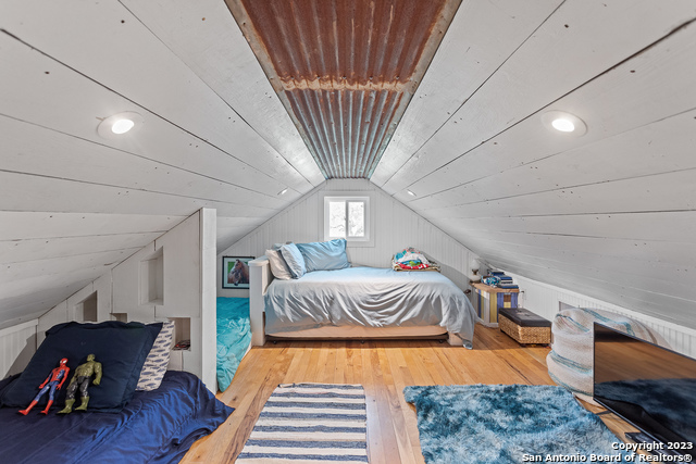 Listing photo id 14 for 5374 County Road 111 S