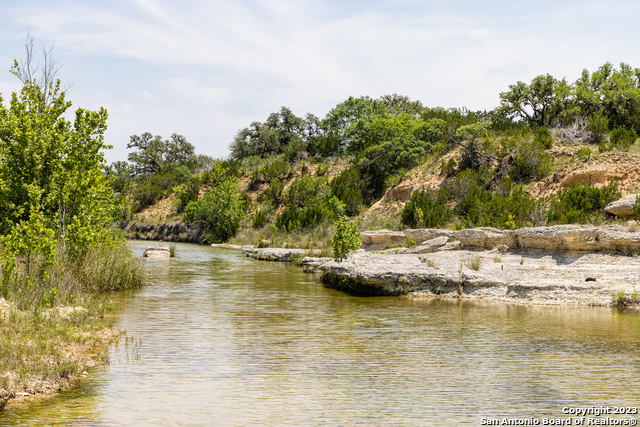 Listing photo id 18 for 5374 County Road 111 S