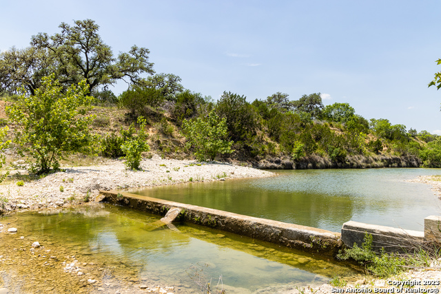 Listing photo id 4 for 5374 County Road 111 S