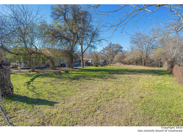 Details for 643 North St E, New Braunfels, TX 78130