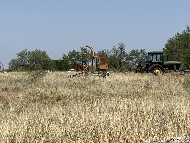 Image 35 of 47 For 2112 Interstate 35 S