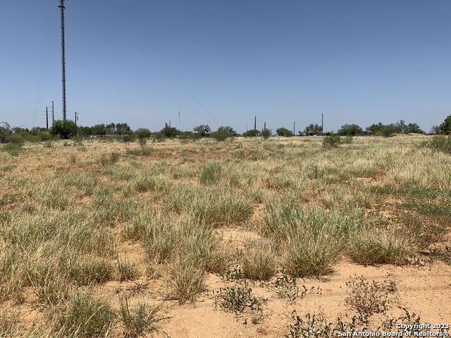 Image 40 of 47 For 2112 Interstate 35 S