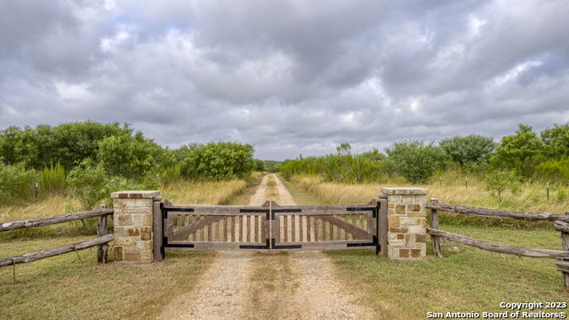 Image 18 of 66 For 2538 County Road 223