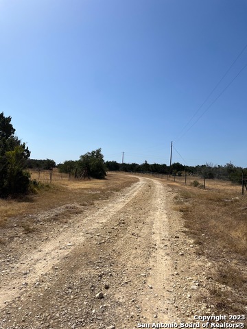 Listing photo id 0 for 405 Harrell-sanders Rd
