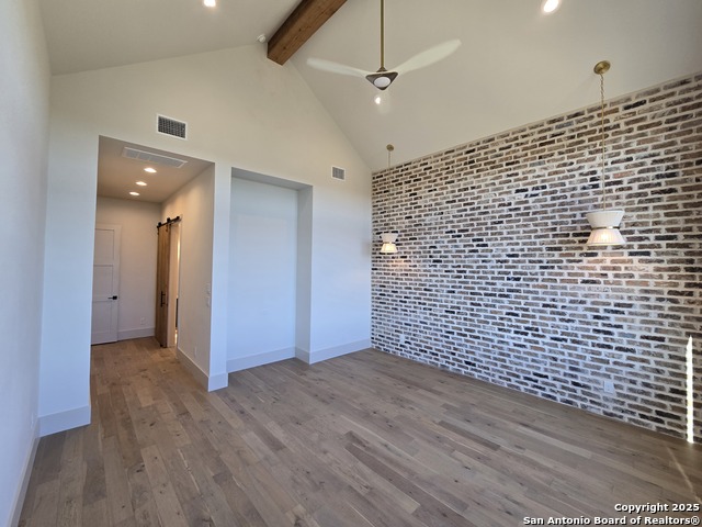 Image 4 of 7 For 23002 Stallion Ridge