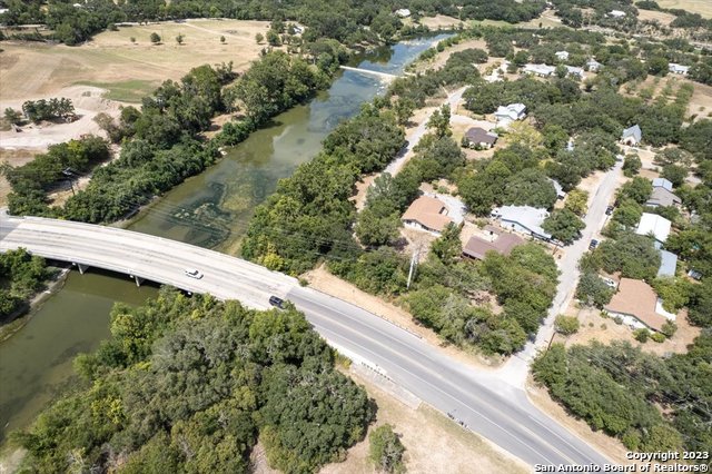 Image 42 of 47 For 609 River Rd