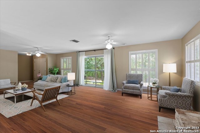 Image 8 of 47 For 609 River Rd
