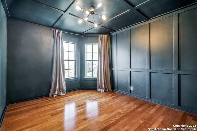 Image 19 of 25 For 16623 Crystal Glade