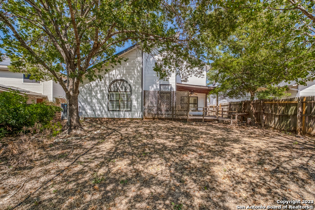 Image 23 of 25 For 16623 Crystal Glade