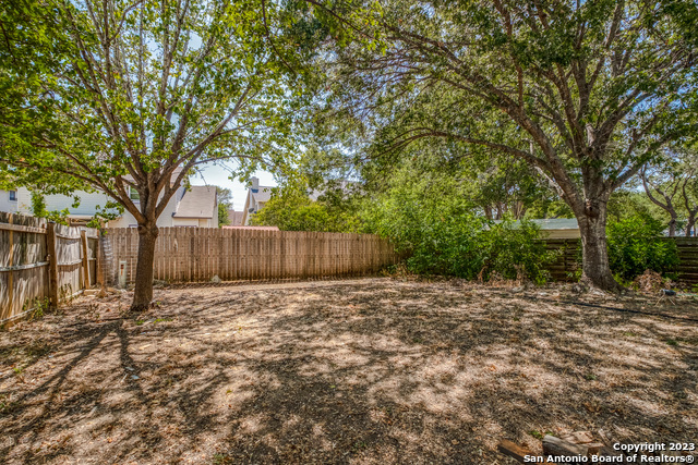 Image 24 of 25 For 16623 Crystal Glade