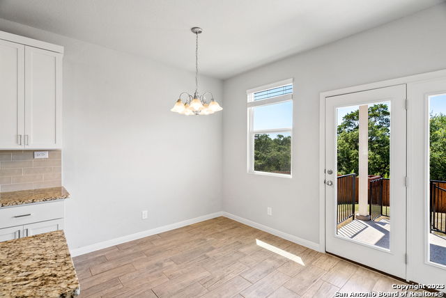 Image 11 of 33 For 22139 Approach