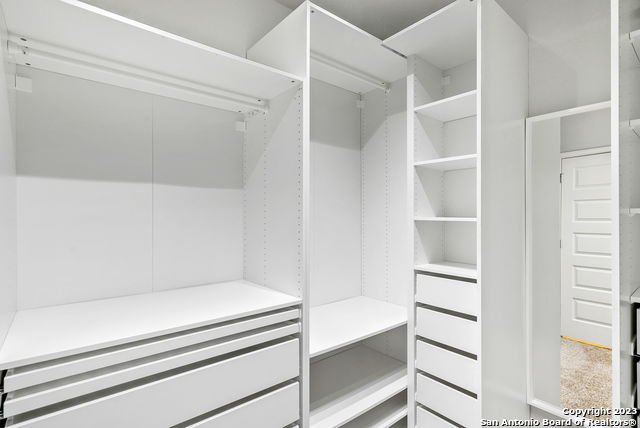 Image 28 of 33 For 22139 Approach