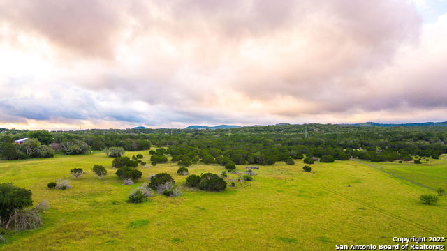 Image 18 of 20 For 2186 Fm 470  