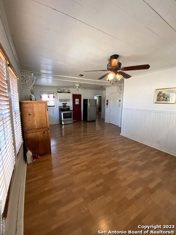 Listing photo id 10 for 2667 County Road 134