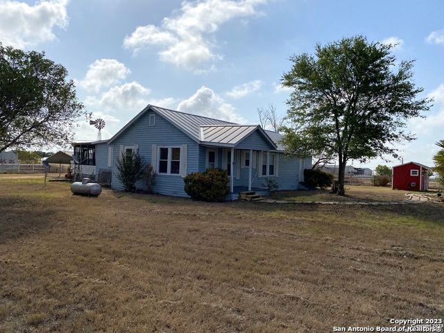 Listing photo id 1 for 2667 County Road 134