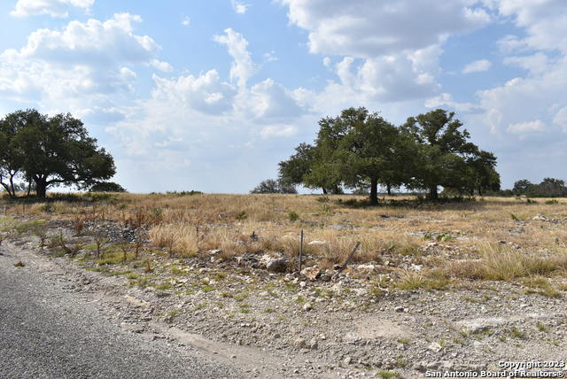 Image 27 of 27 For 000 Cattlemans Crossing Drive