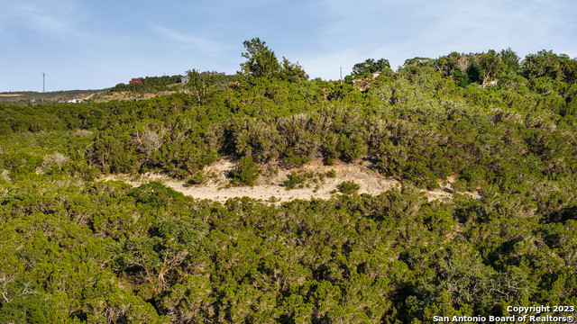 Image 7 of 33 For 1729 Whispering Hills Dr