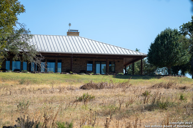 Image 9 of 39 For 4620 Ranch Road 783 N